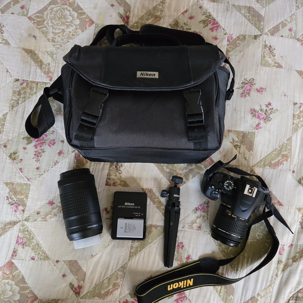 Nikon Black DSLR Camera Kit with Accessories